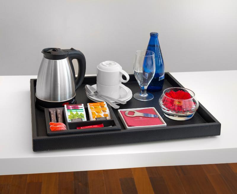 فندق إن إتش كولكشن رويال أندينو بوغوتا المظهر الخارجي الصورة A room service tray
